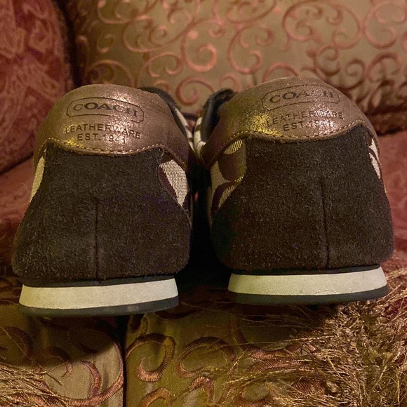 COACH - Picture 6 of 10